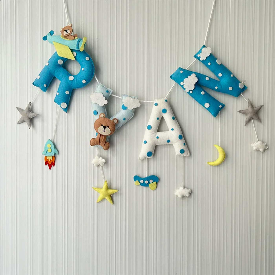 Babble Wrap Teddy on a Plane Name Bunting Garland