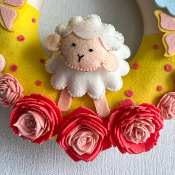 Babble Wrap Daisy Sheep Name Hanging