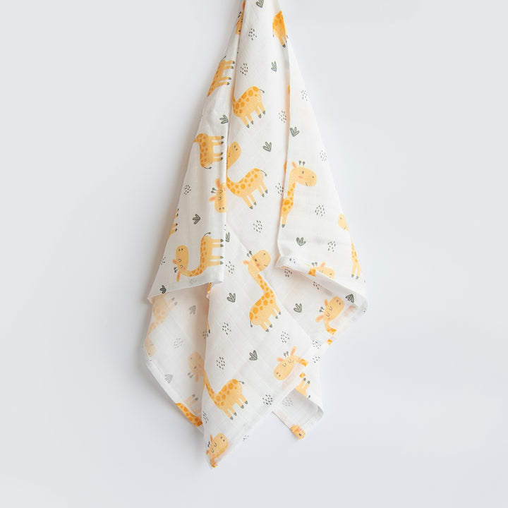 Baby Giraffe & Cute Polka - Organic Luxury Swaddles Set