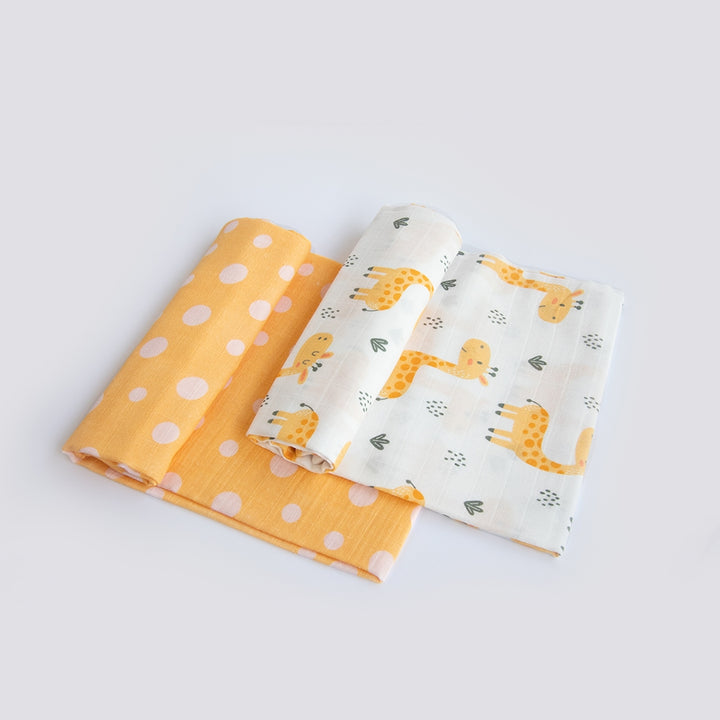 Baby Giraffe & Cute Polka - Organic Luxury Swaddles Set