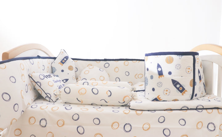 Doodle Circles - Organic Cot Bedding Gift Set