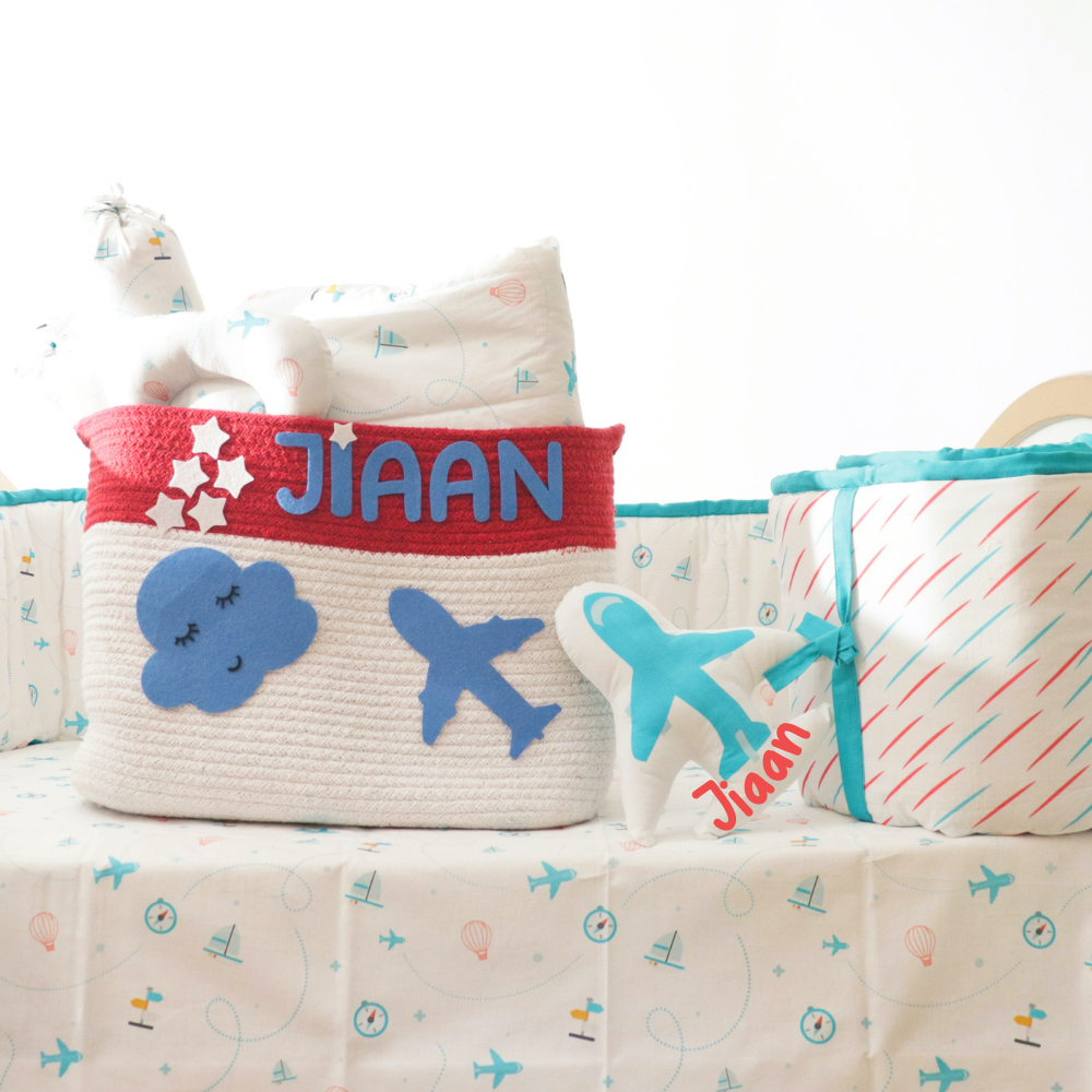 Lil Travellers- Organic Cot Bedding Gift Set