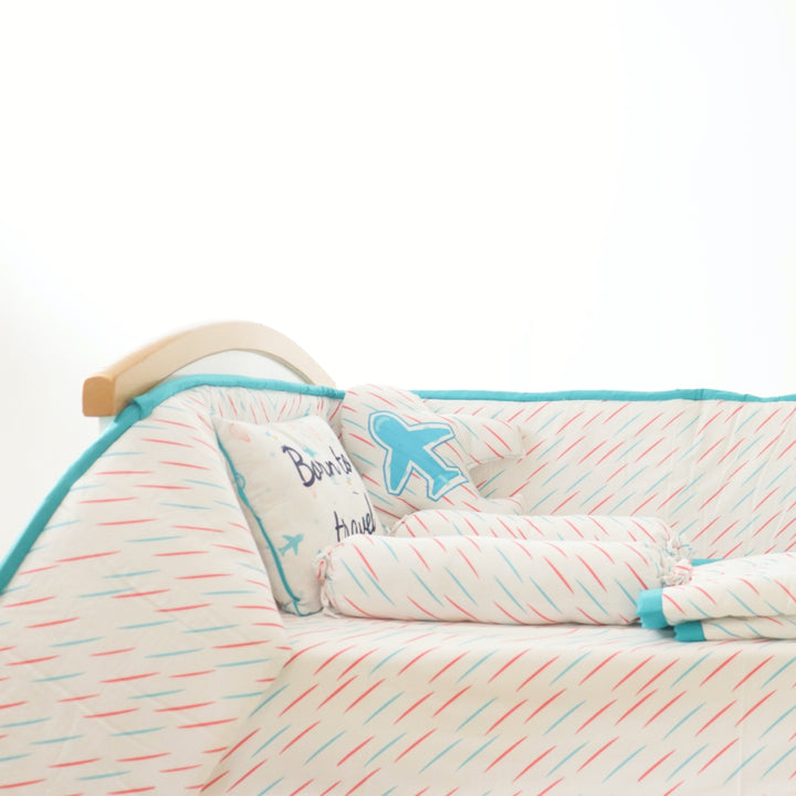 Lil Travellers - Quilted Cot Bumper