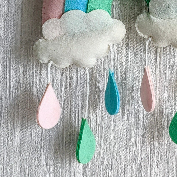 Babble Wrap Ellie Over the Rainbow Name Hanging
