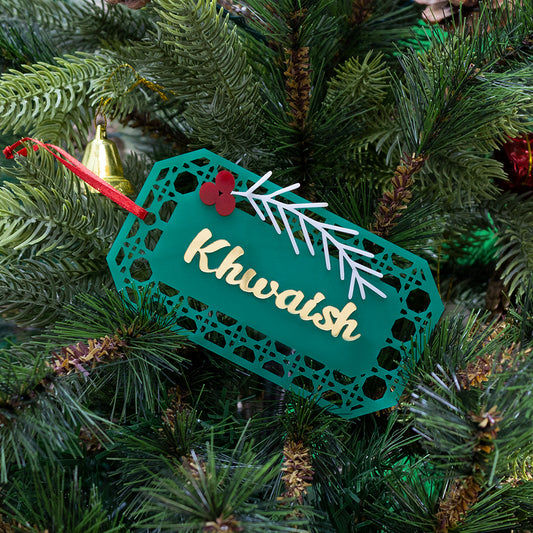 Babble Wrap Pine Berry Rattan Tag Ornament- Green