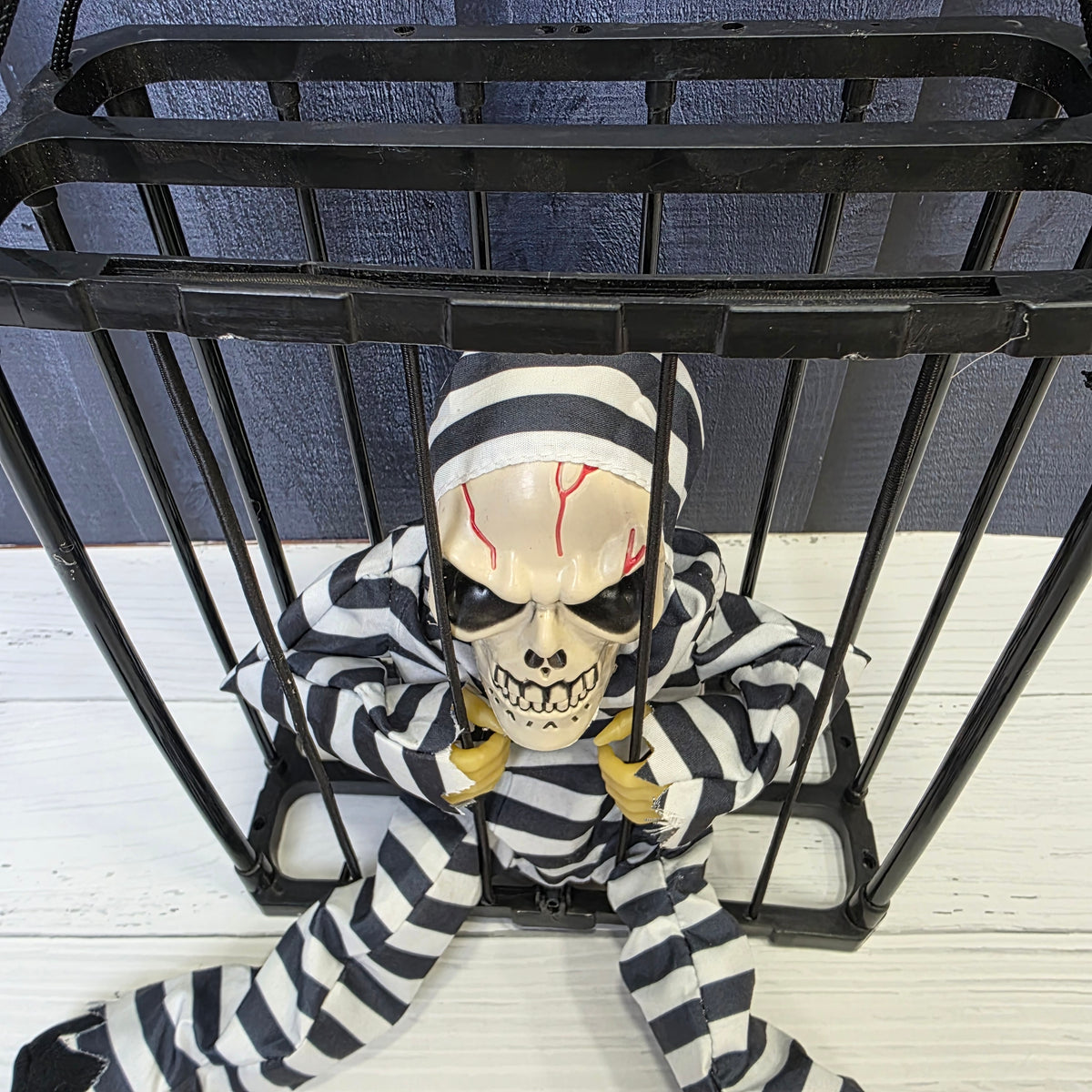 Animated Hanging Skeleton Cage – Haunted Prisoner