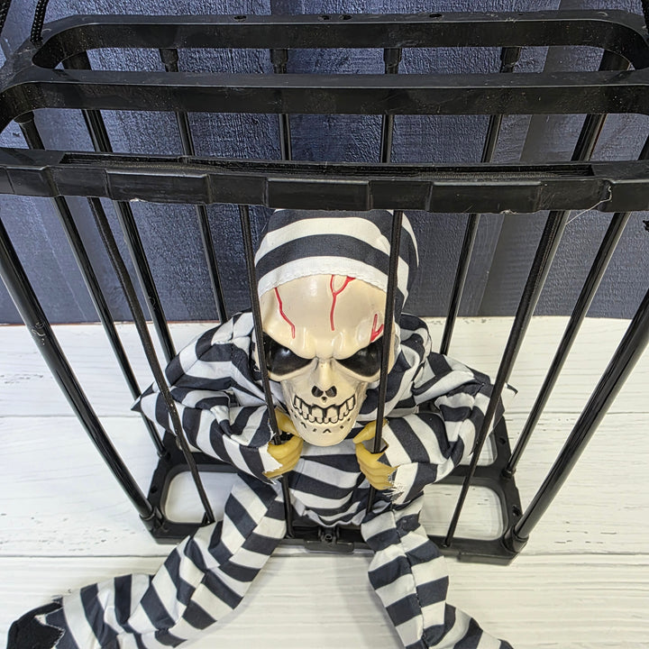 Animated Hanging Skeleton Cage – Haunted Prisoner