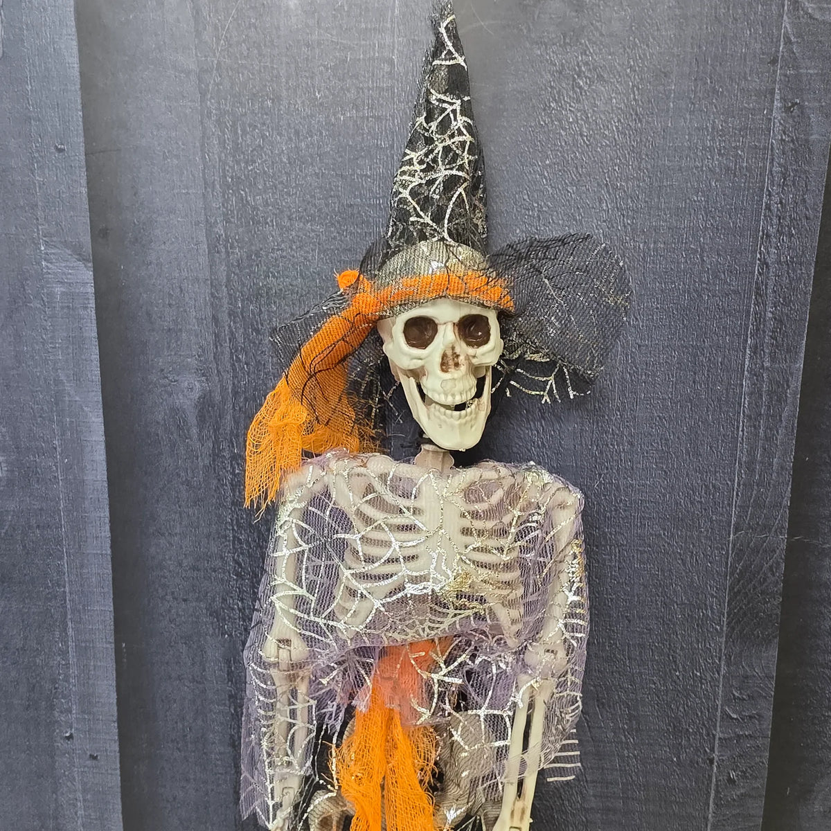 Skeleton Witch – Wicked Bones