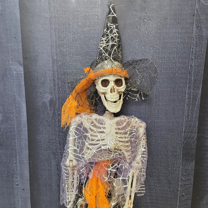 Skeleton Witch – Wicked Bones