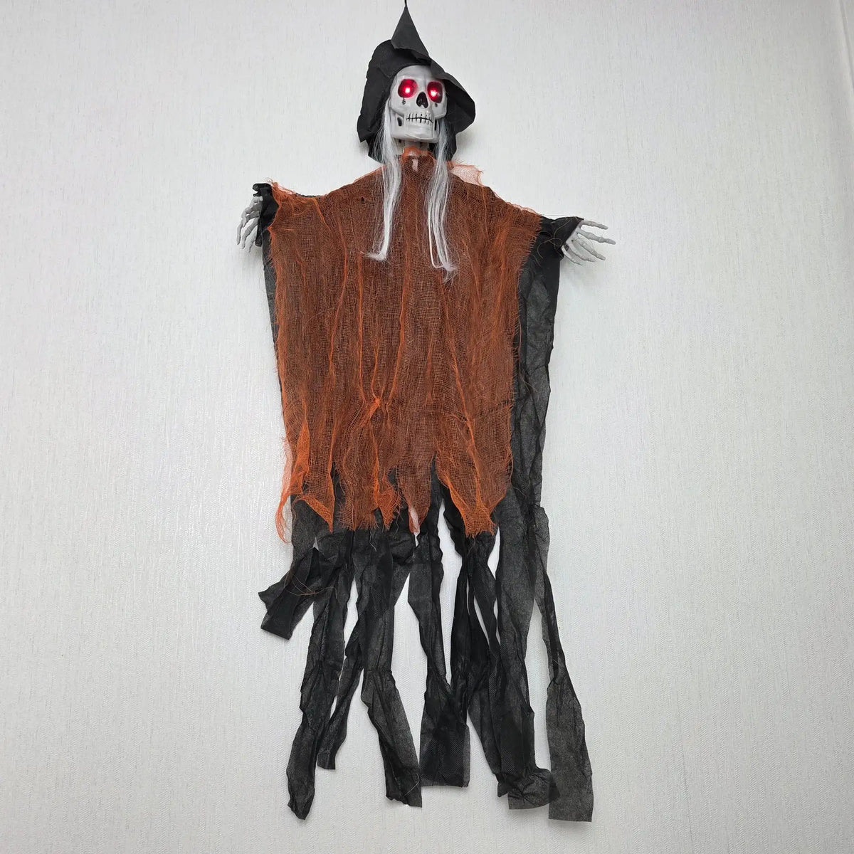 Animated  Creepy Cackler - Burnt Orange