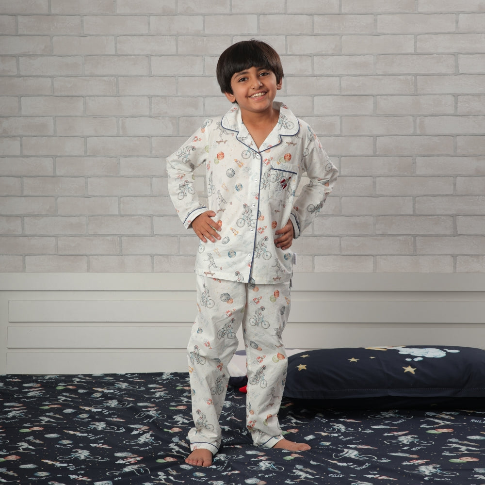 To the Moon & Back Night Suit