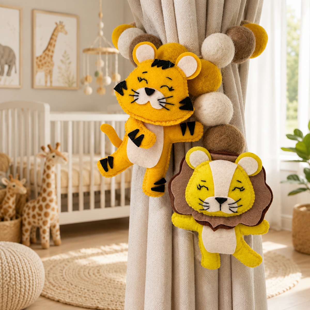 Curtain Tie - Royal Pride