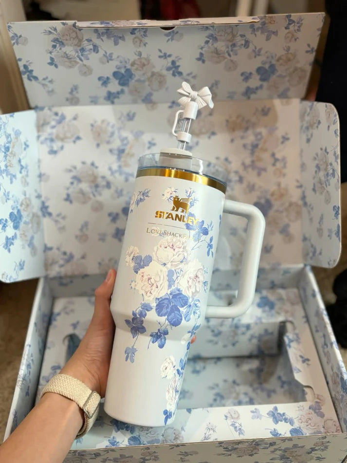 Limited Edition Stanley x LoveShackFancy –  Bluebelle Bloom -40oz