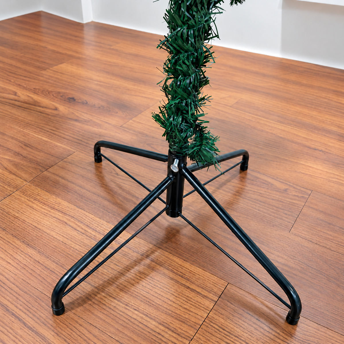 6ft Alpine Frost Evergreen Christmas Tree