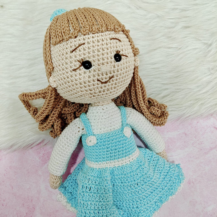 Crochet Doll -Snowbelle