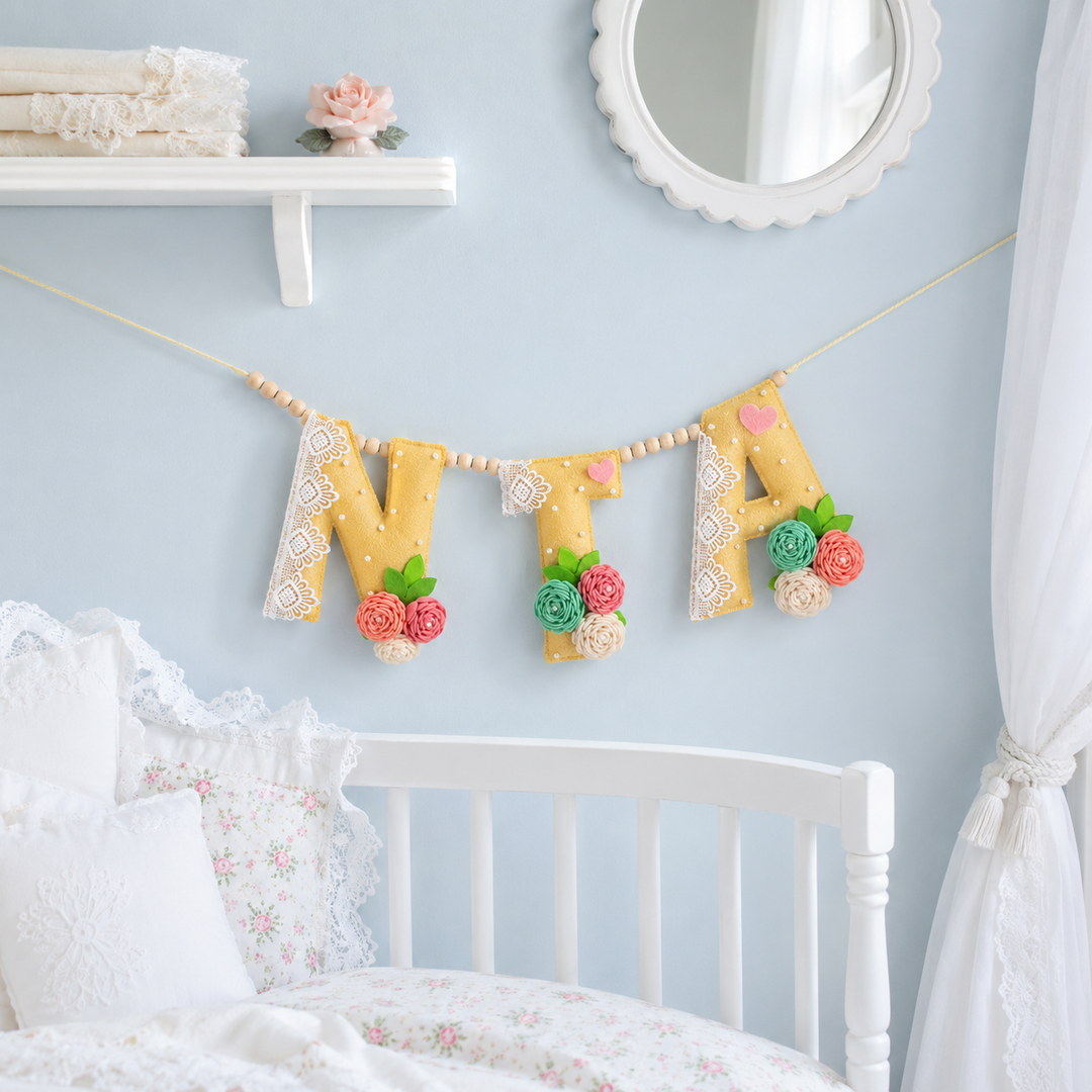 Babble Wrap Amarelo Floral Name Bunting/Garland