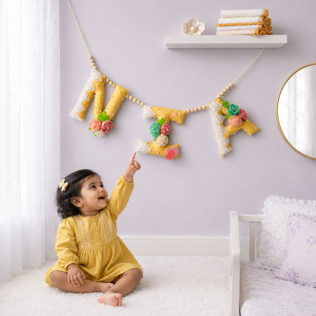Babble Wrap Amarelo Floral Name Bunting/Garland