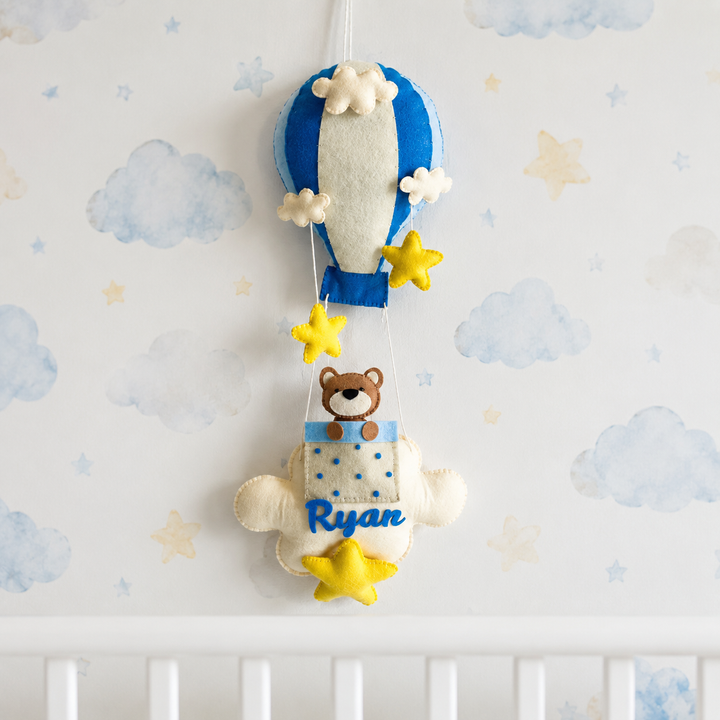 Babble Wrap  Brown Teddy in a Hot Air Balloon Name Hanging