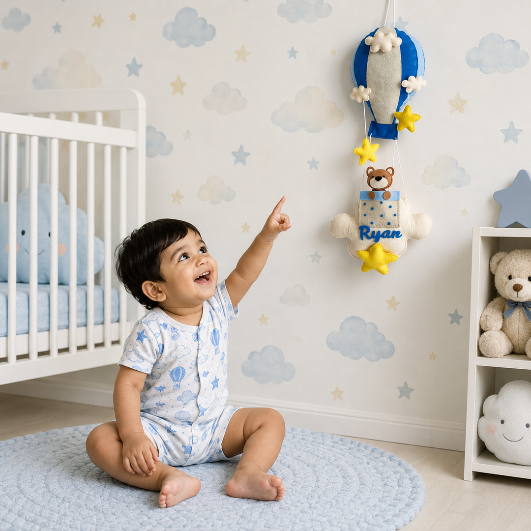 Babble Wrap  Brown Teddy in a Hot Air Balloon Name Hanging