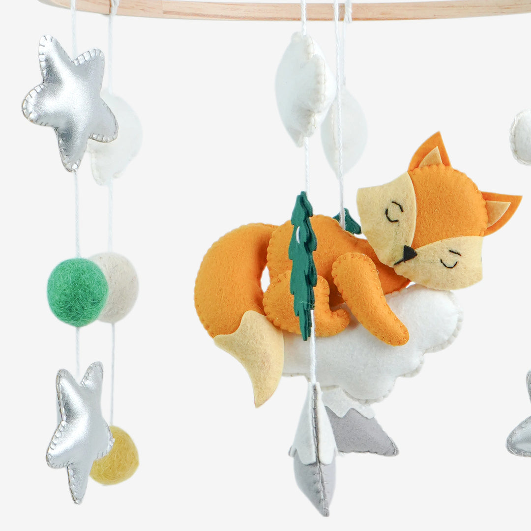 Babble Wrap Cot / Crib Mobile - Dreamy Cloud Fox