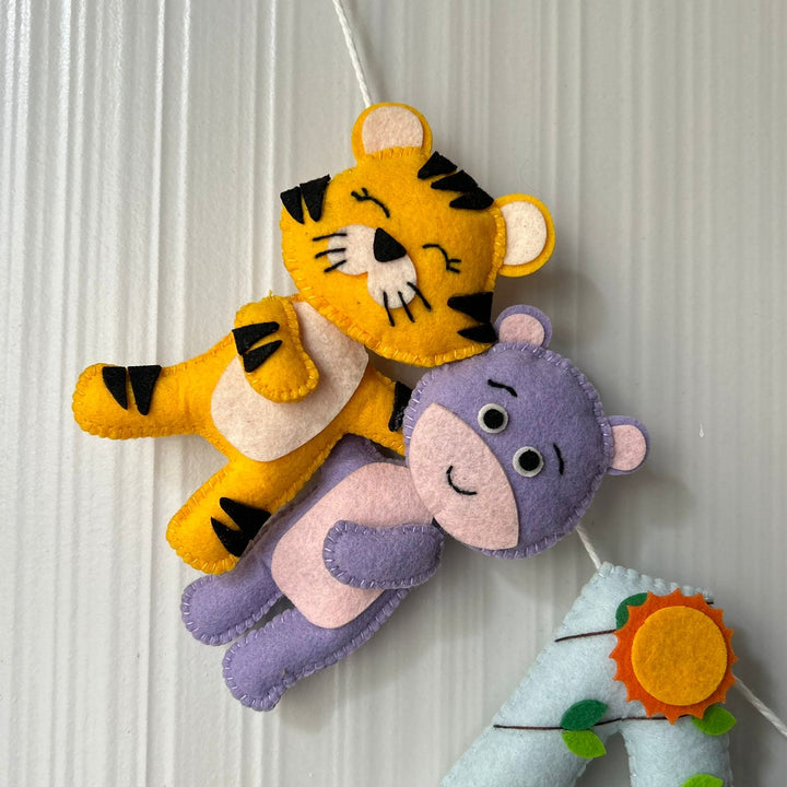 Babble Wrap Little Jungle Tales – Sky Safari Name Bunting/Garland
