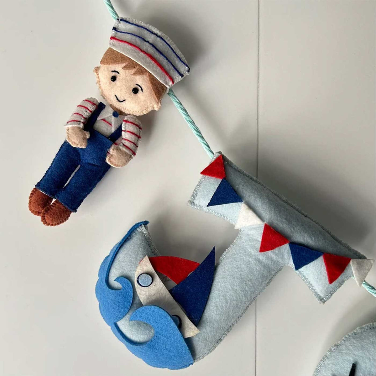 Babble Wrap  Nautical Captain Bunting/Garland