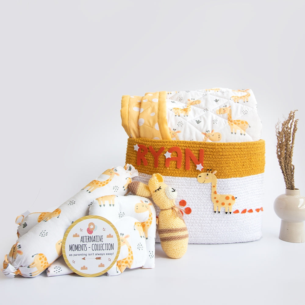 Baby Giraffe - Organic Bedding Gift Basket (Collective)