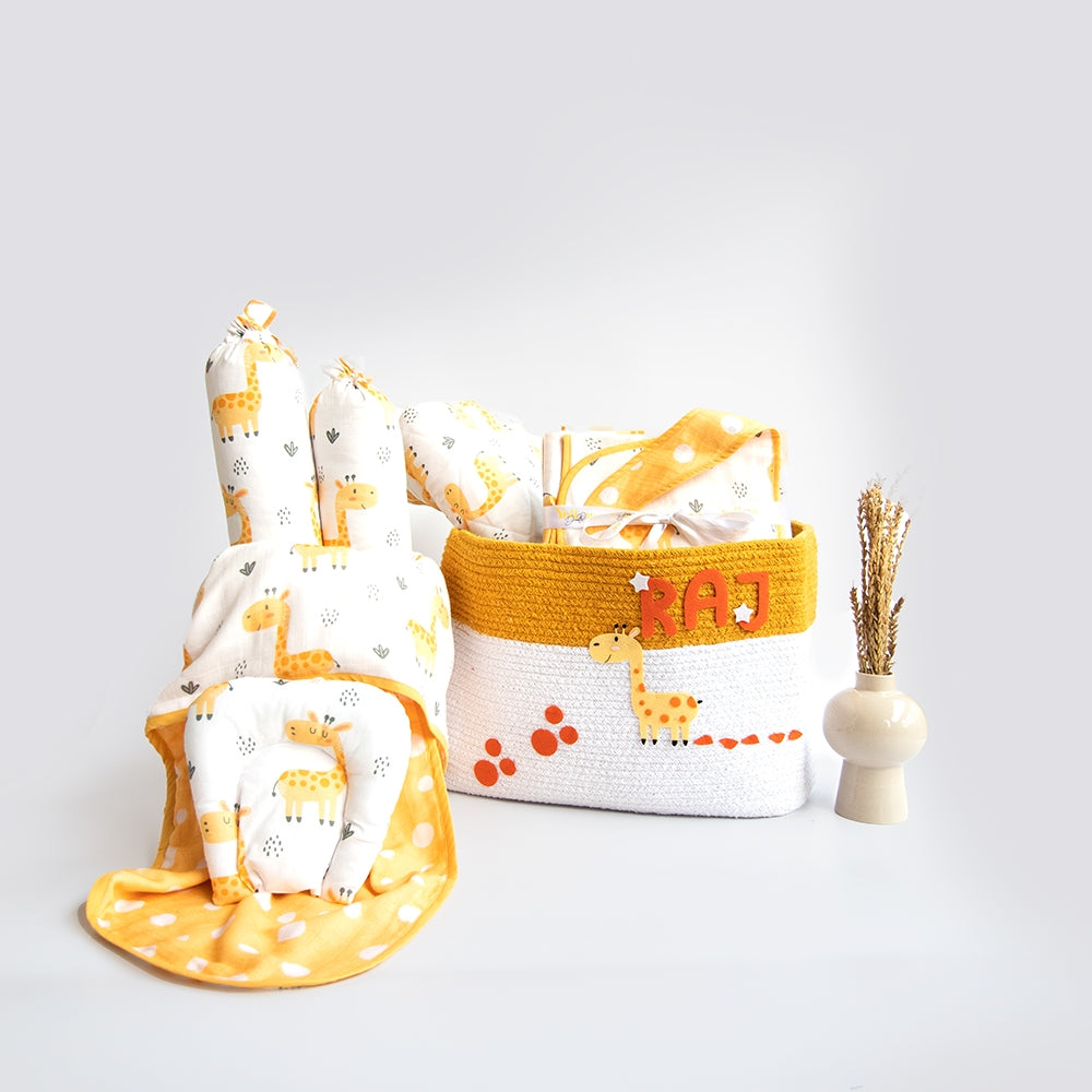 Baby Giraffe - Organic Gift 'Basket of Love'