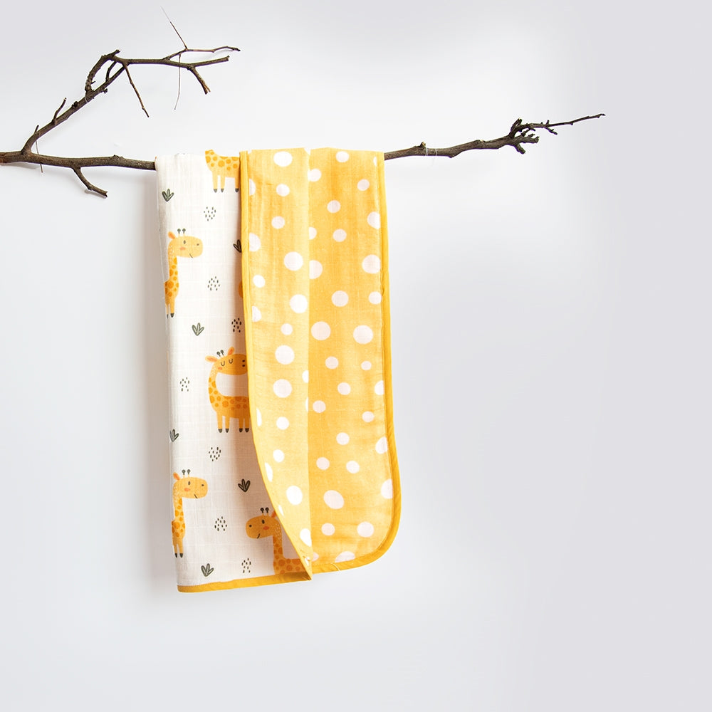 Baby Giraffe - Welcome Baby Gift Basket (Collective)