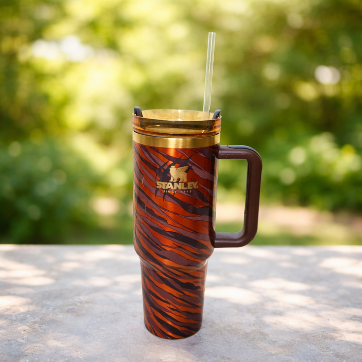 Stanley Swirl x Quencher H2.0 | 1.18L – Ember Wild Flame