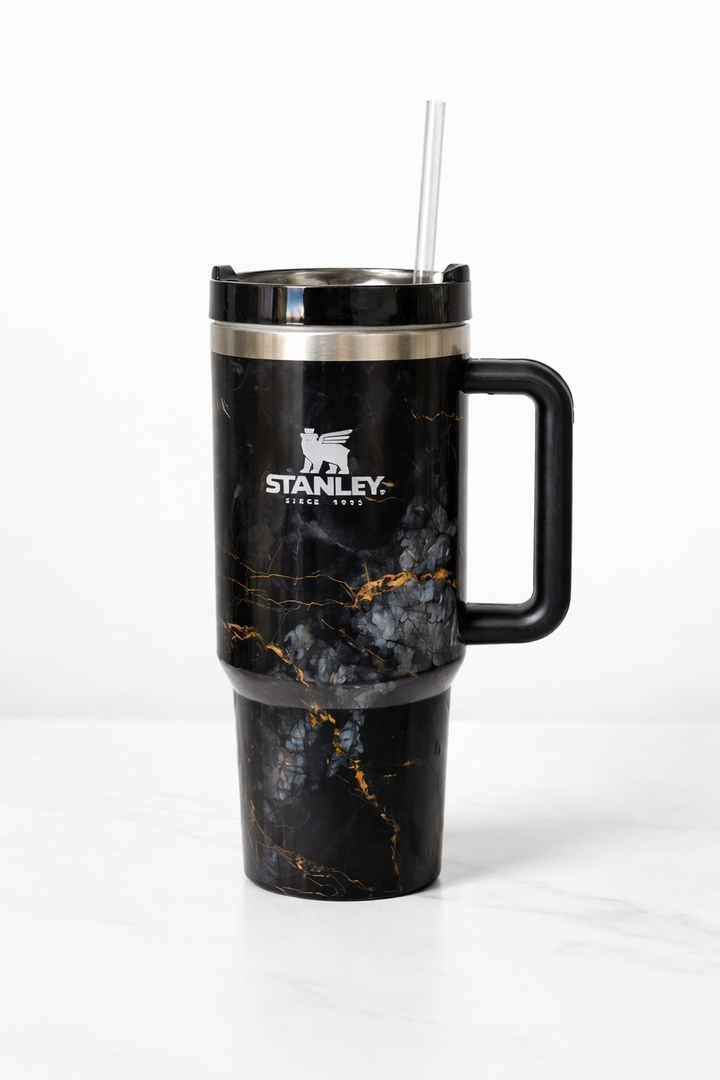 Stanley Swirl x Quencher H2.0 | 1.18L – Obsidian Royale