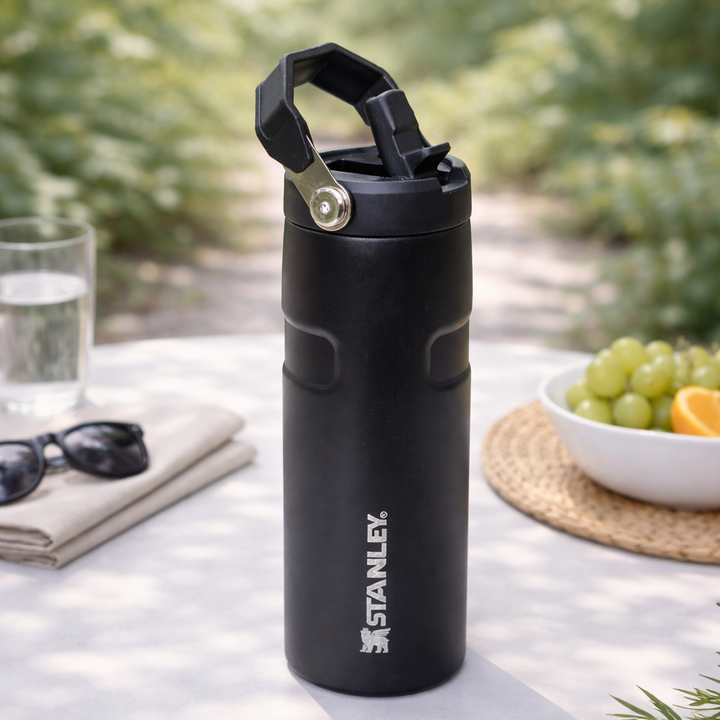 Stanley 17oz | IceFlow™ Bottle with Flip Straw Lid – Midnight Edge