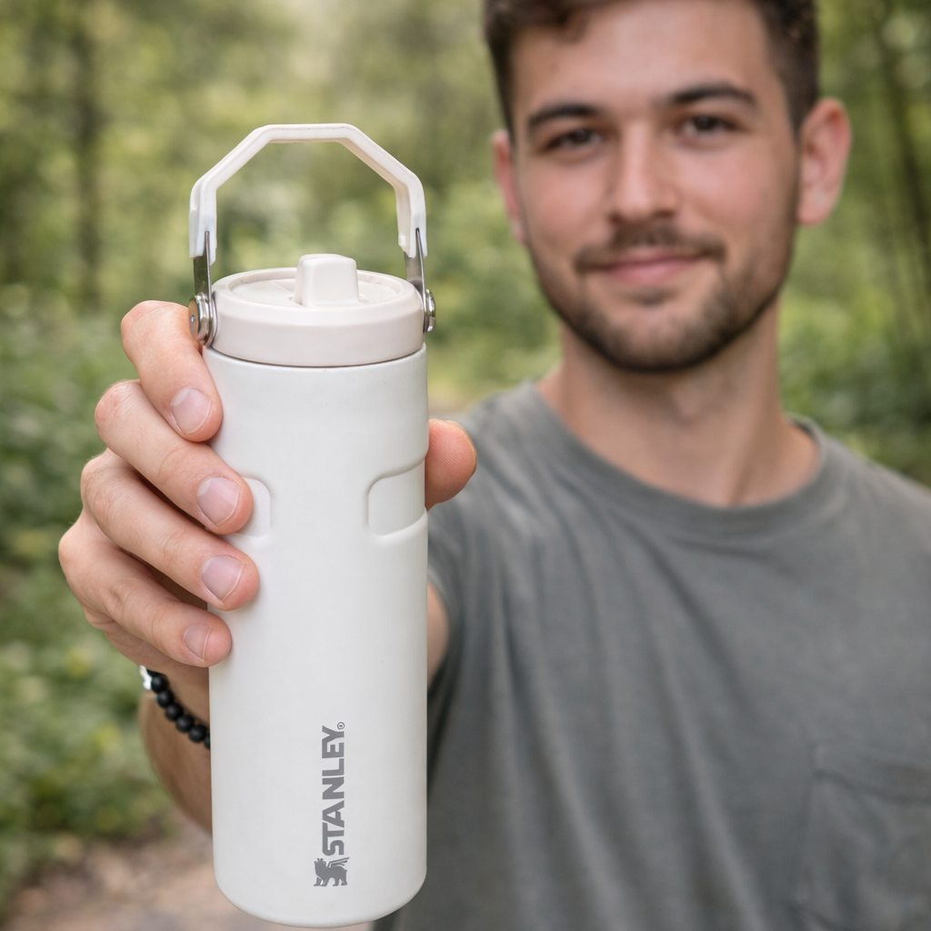Stanley 17oz | IceFlow™ Bottle with Flip Straw Lid – Ivory Drift