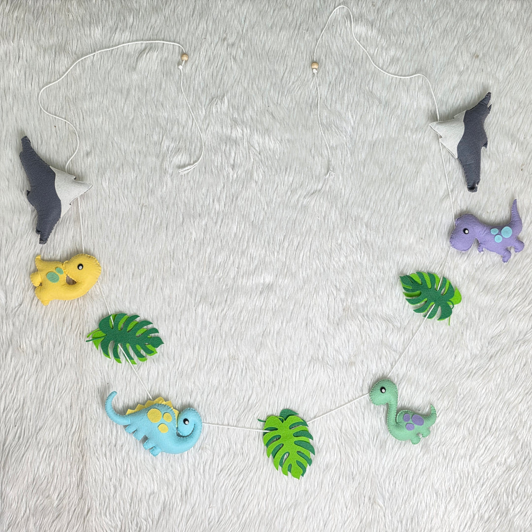 Dino Doze Bunting/Garland