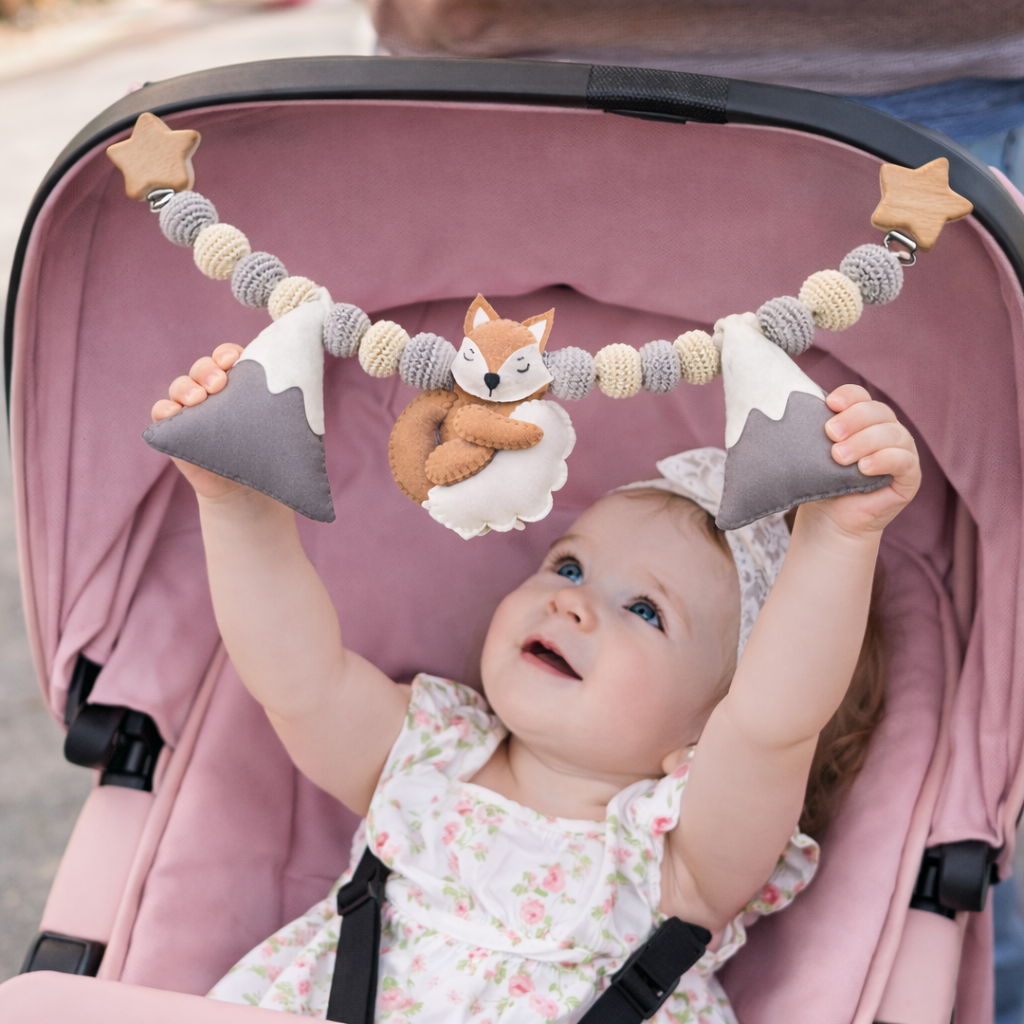 Dreamy Cloud Fox Stroller Chain