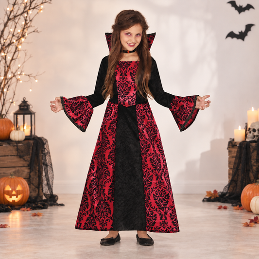 Halloween costume - Scarlet Vampire Queen