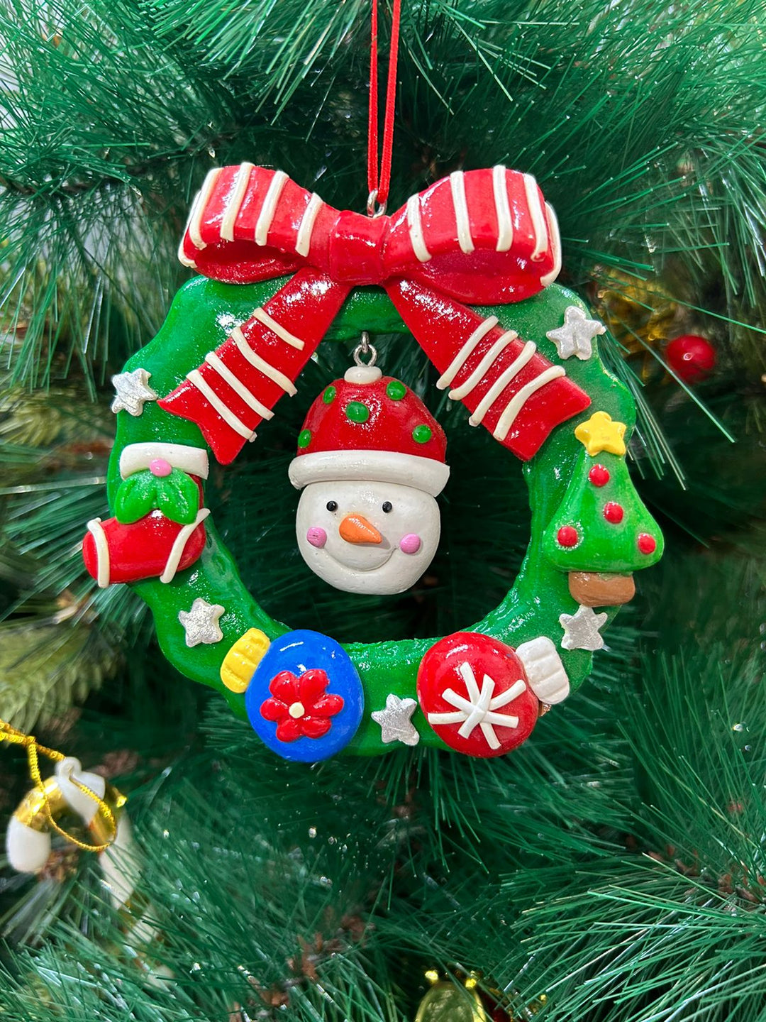 Babble Wrap Snowman in a Wreath Ornament