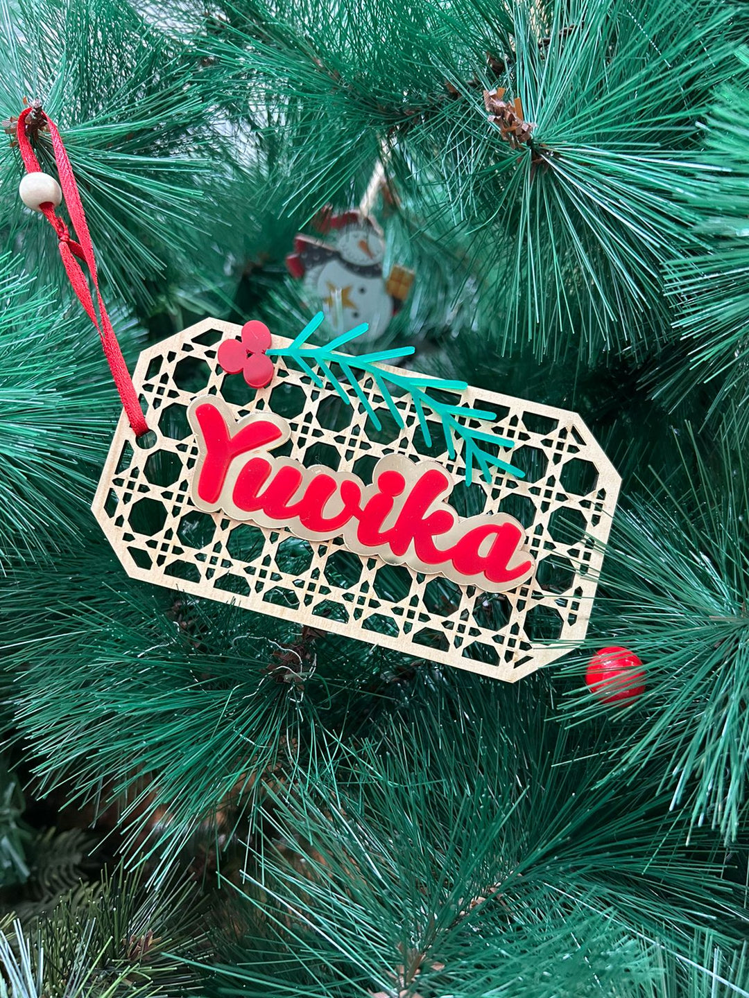 Babble Wrap Rattan Tag Ornament - Ten-sided