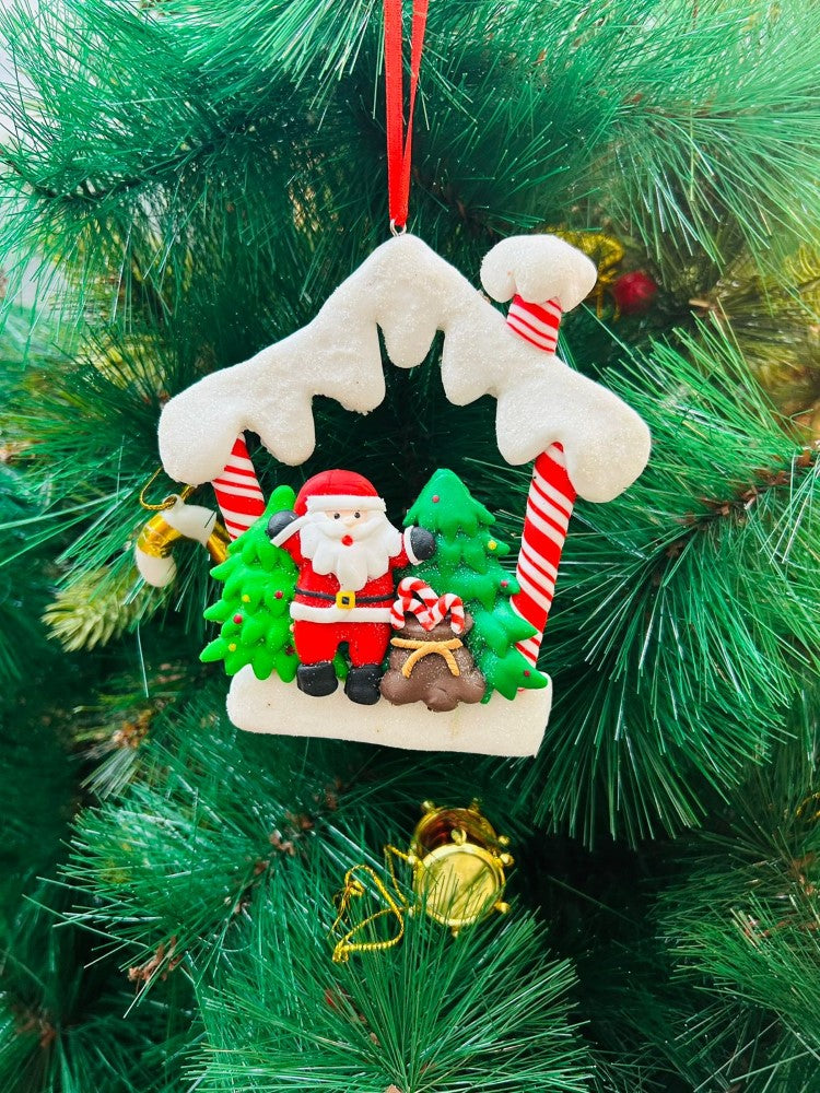 Babble Wrap Santa in a hut Ornament