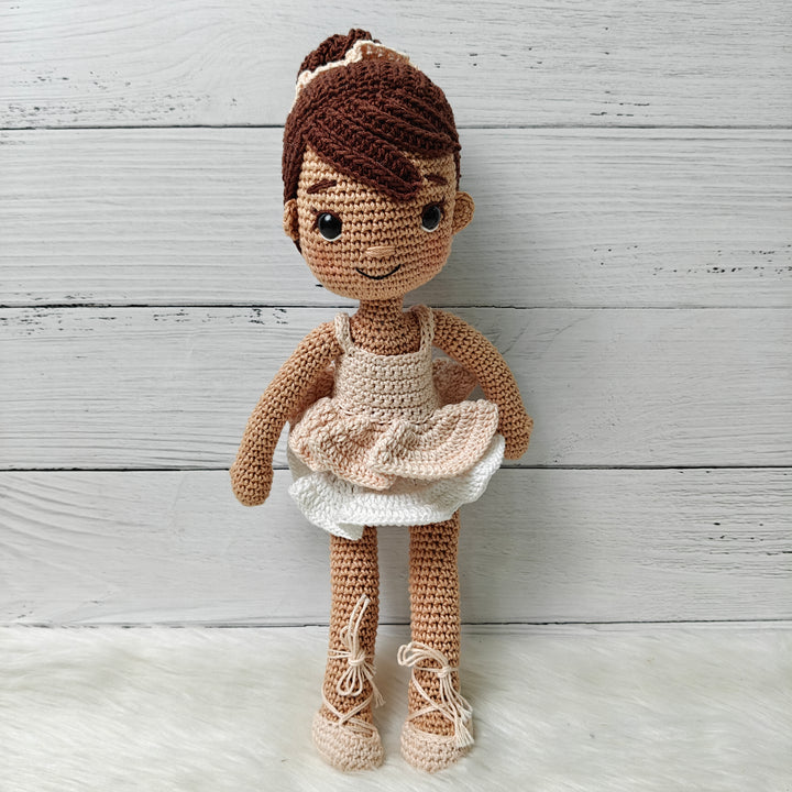 Crochet Doll - Tutu Twirl