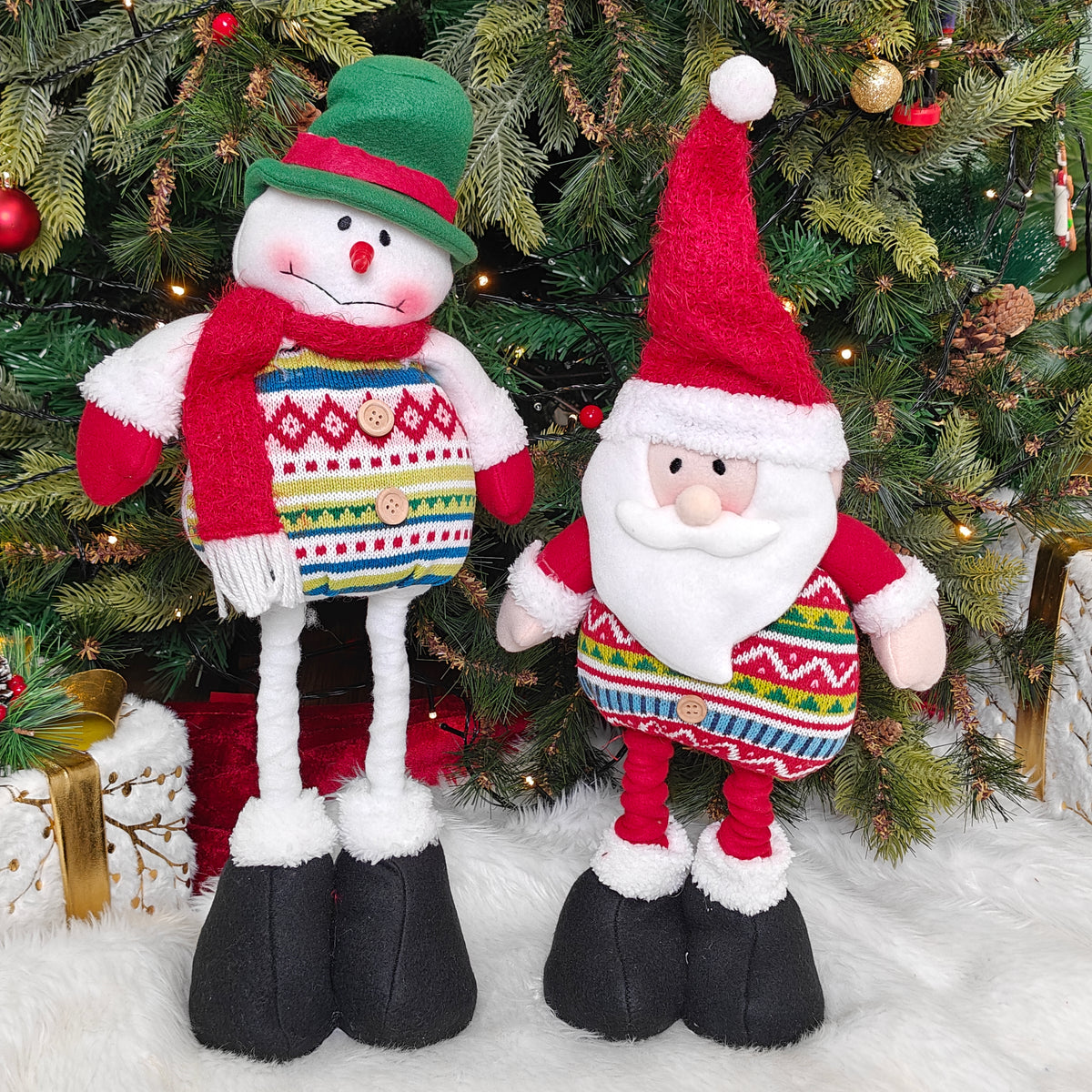 20.5"Cozy Knit Festive  -  Extendable Legs - Santa