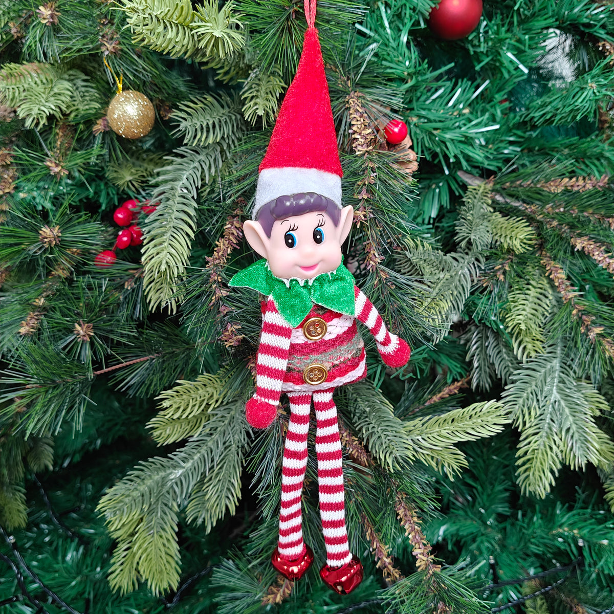Elf on a shelf – Crimson
