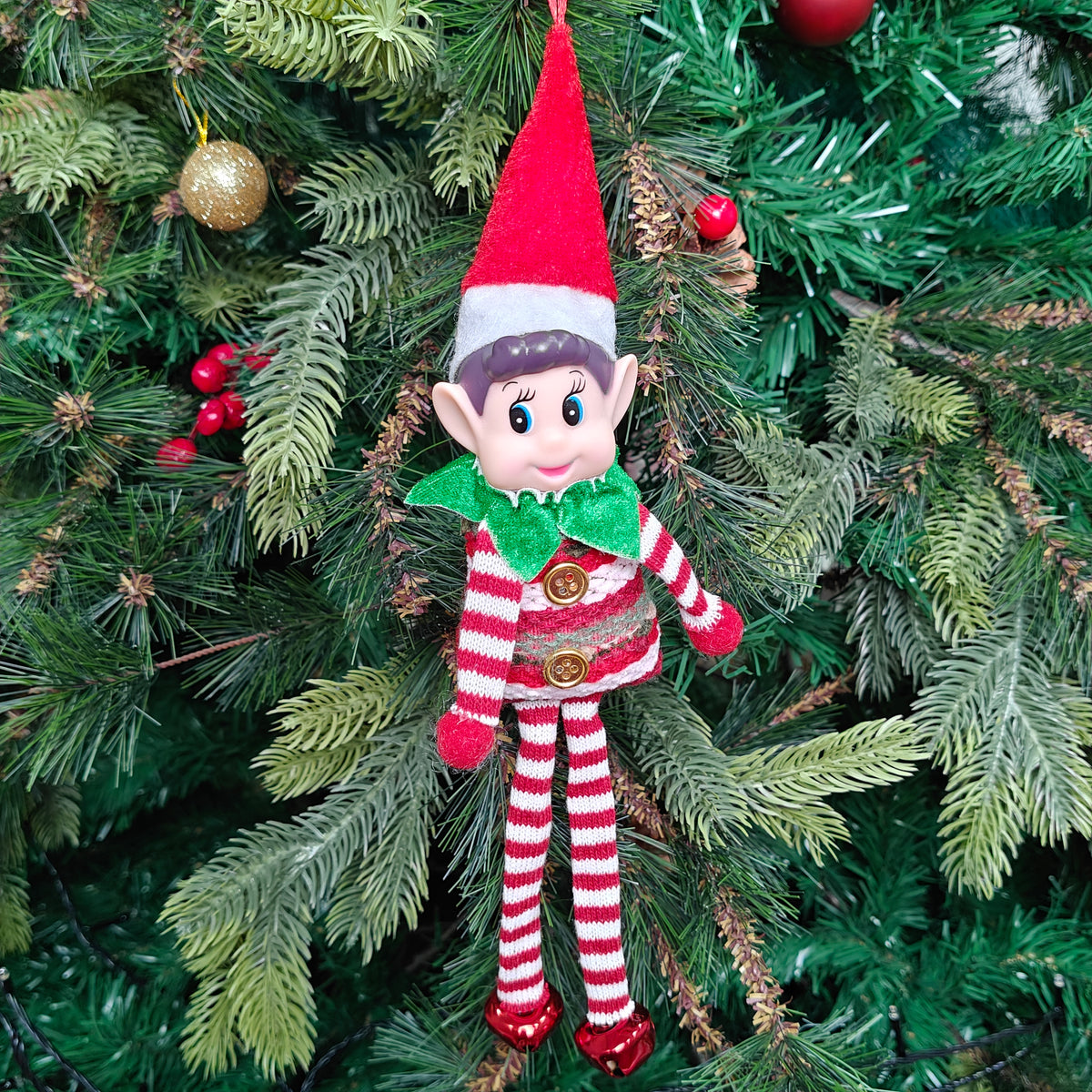 Elf on a shelf – Crimson