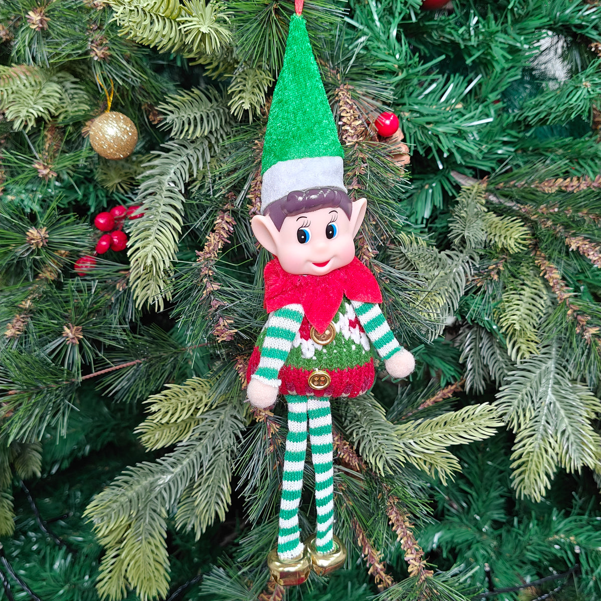 Elf on a shelf – Emerald