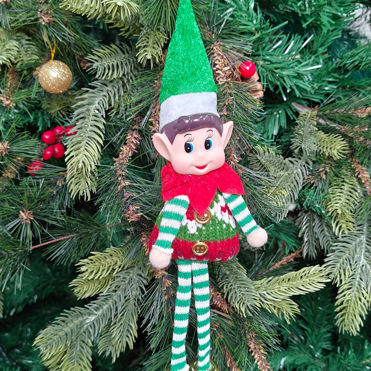 Elf on a shelf – Emerald