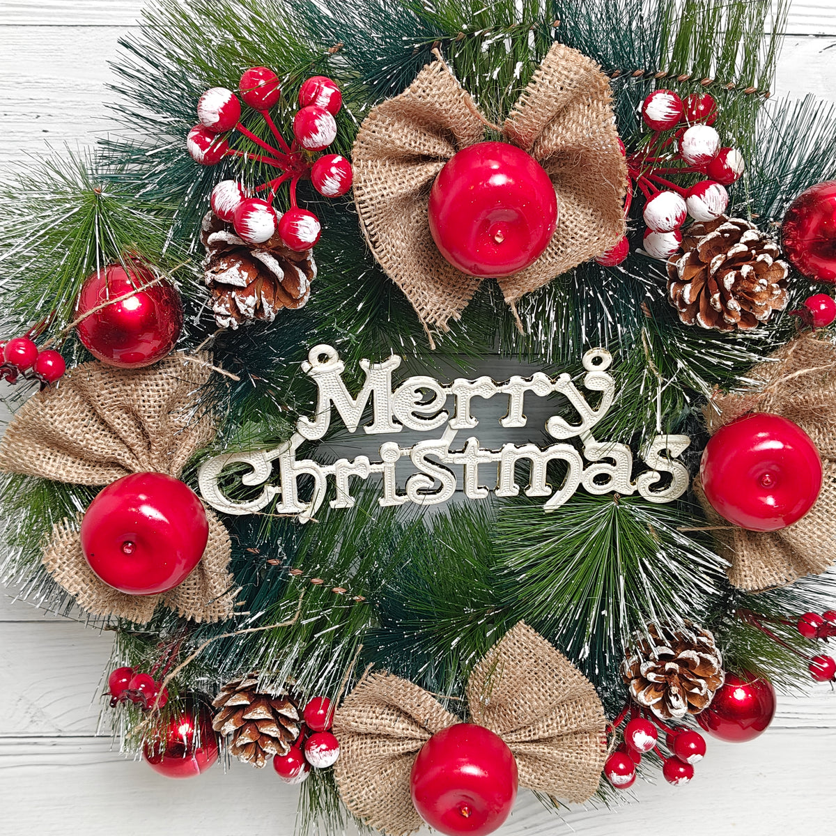 15" Rustic Cherry Apple Wreath