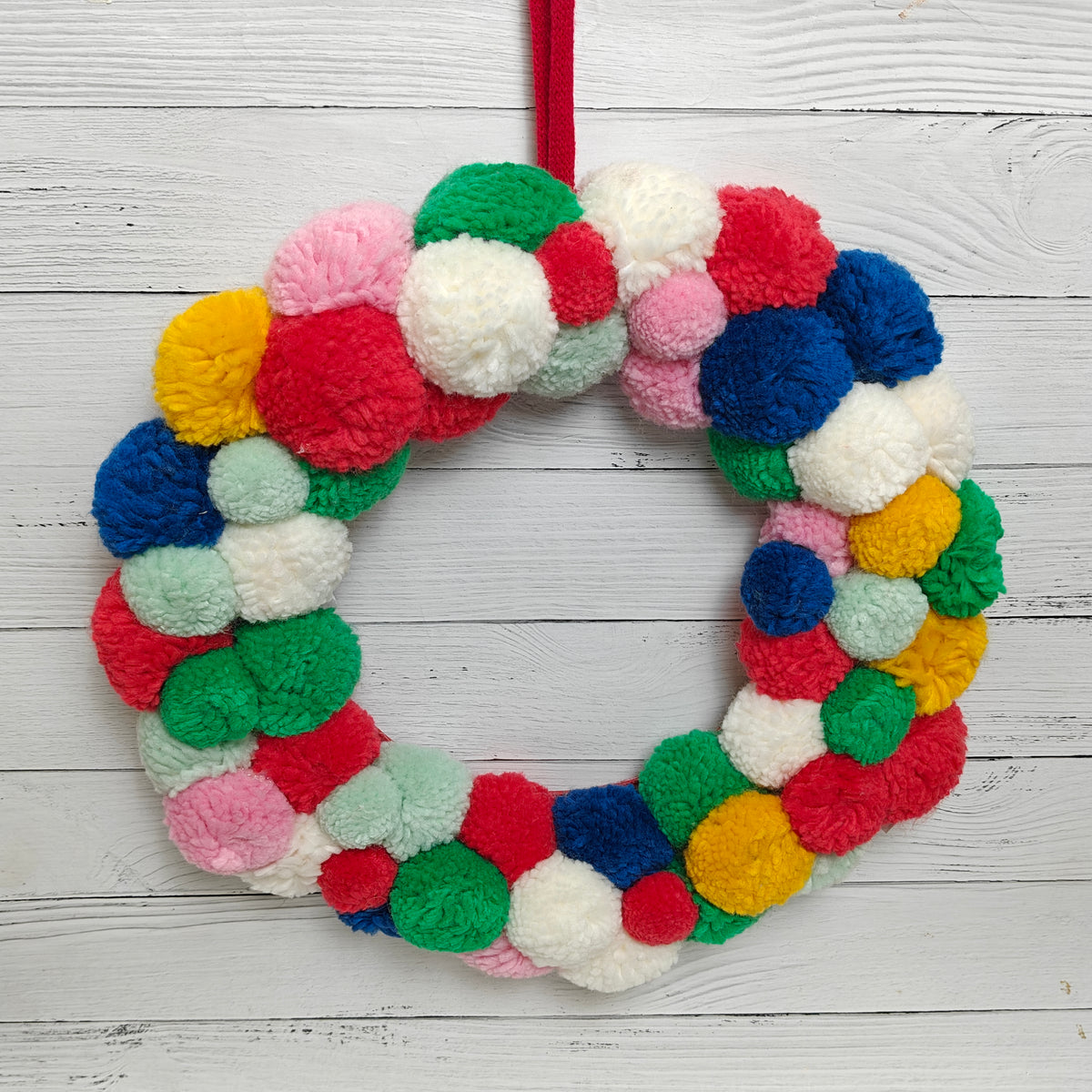 15" Merry Pom Pom Wreath