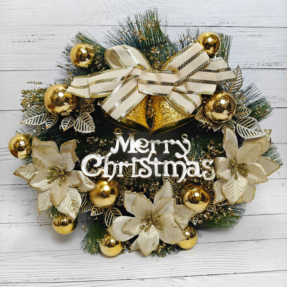 15" Golden Grace Wreath