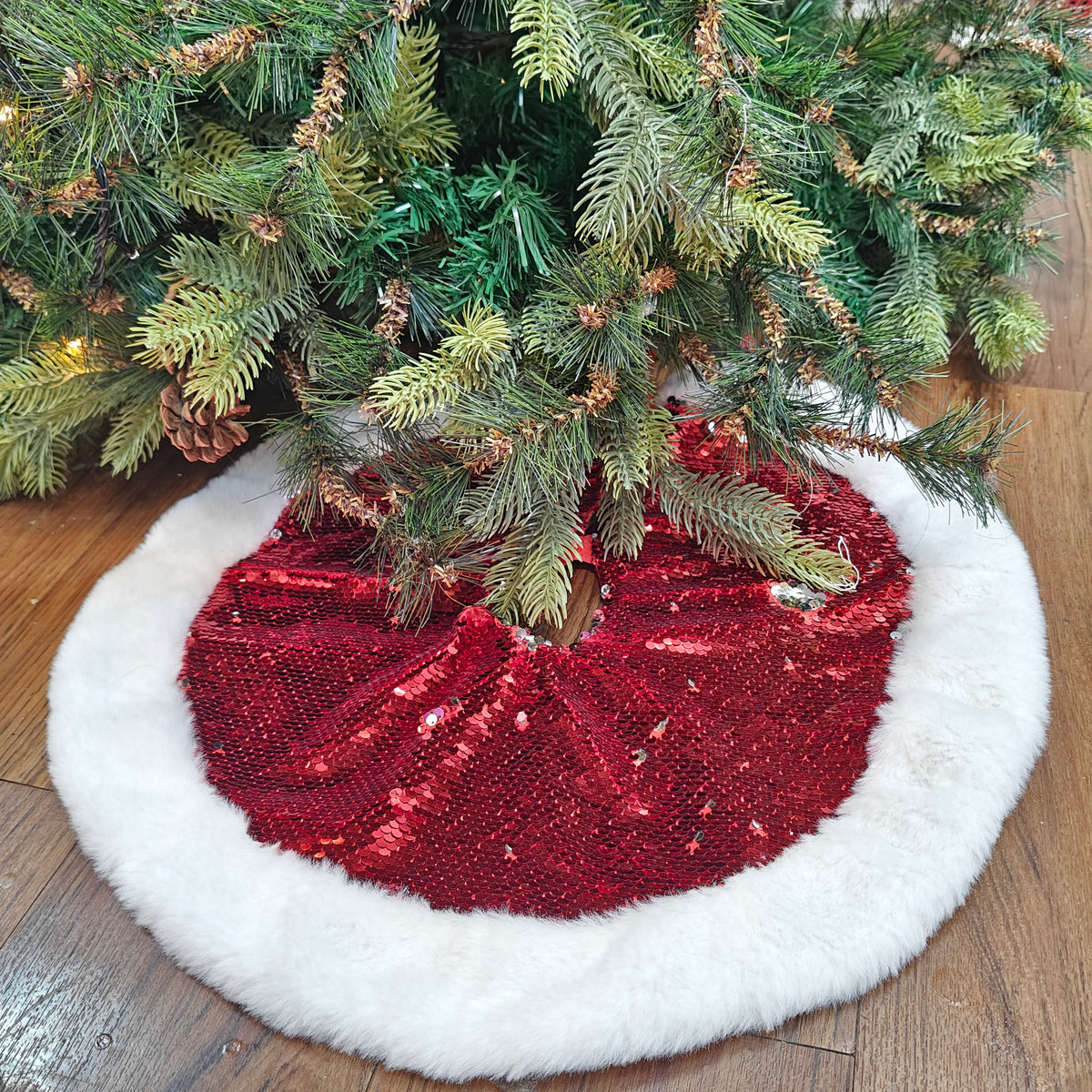 Mini Sequin Tree Skirt for a 3 ft tree