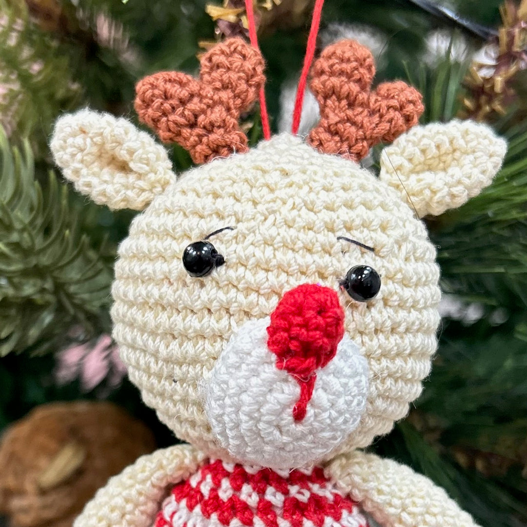 Crochet Ruffles the Reindeer Ornaments